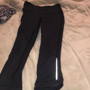 Lulu crop leggings